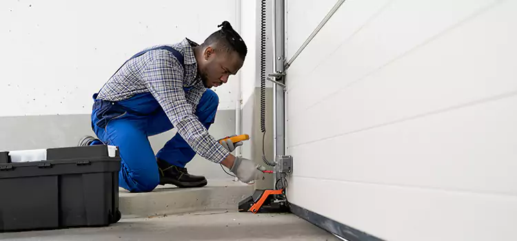 Expert Solutions for Every Garage Lock Need in Huntsville, TX